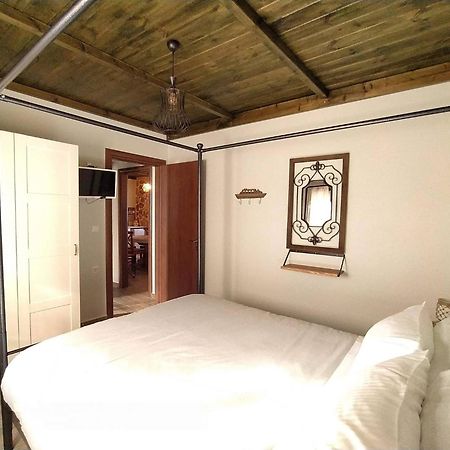 ÉmbonasRustic Houseアパートメント エクステリア 写真