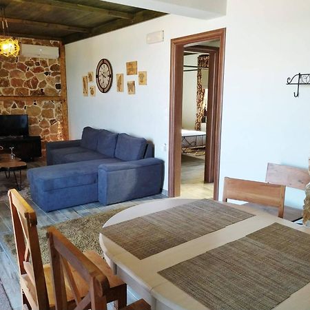 ÉmbonasRustic Houseアパートメント エクステリア 写真