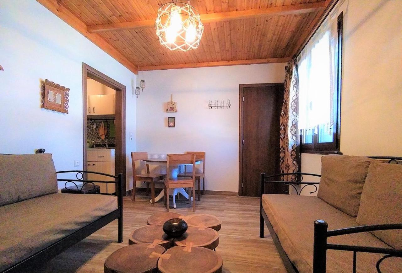 ÉmbonasRustic Houseアパートメント エクステリア 写真