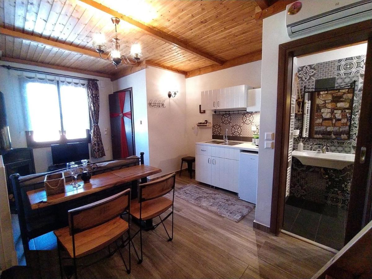 ÉmbonasRustic Houseアパートメント エクステリア 写真