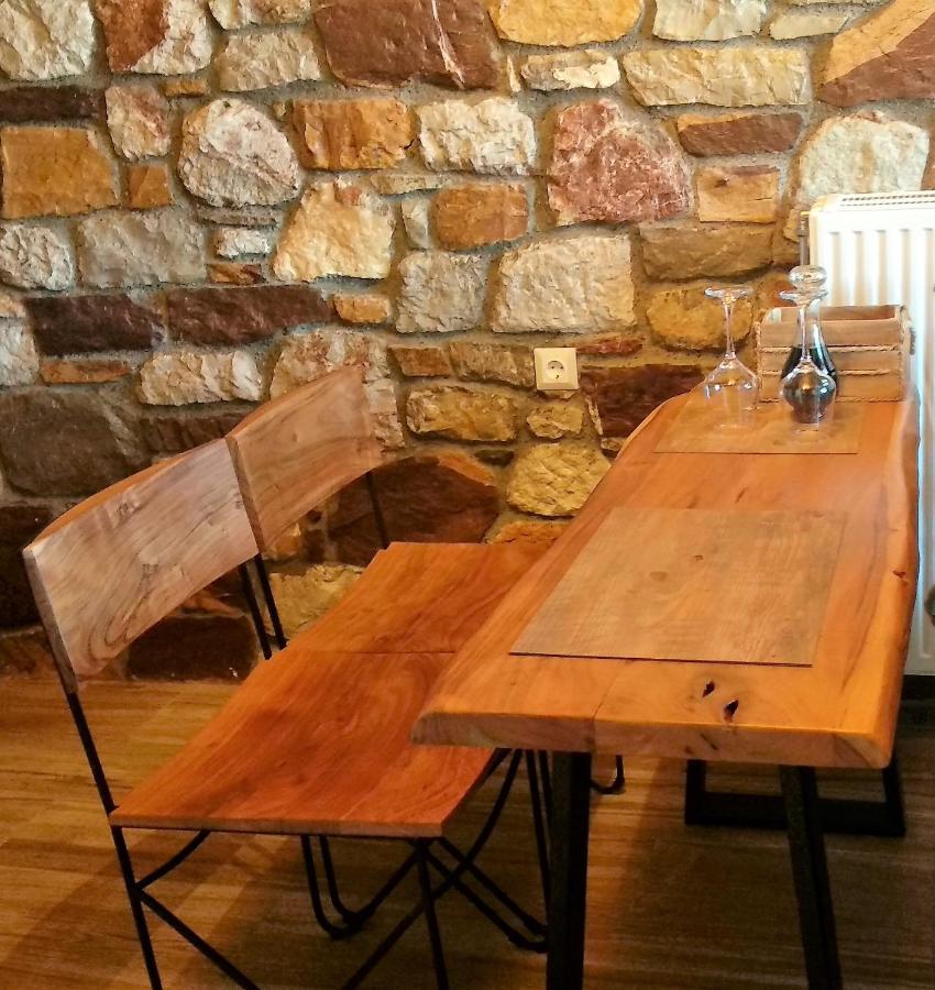ÉmbonasRustic Houseアパートメント エクステリア 写真