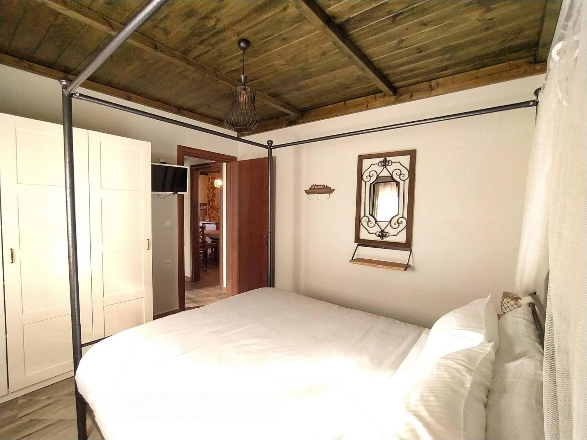 ÉmbonasRustic Houseアパートメント エクステリア 写真