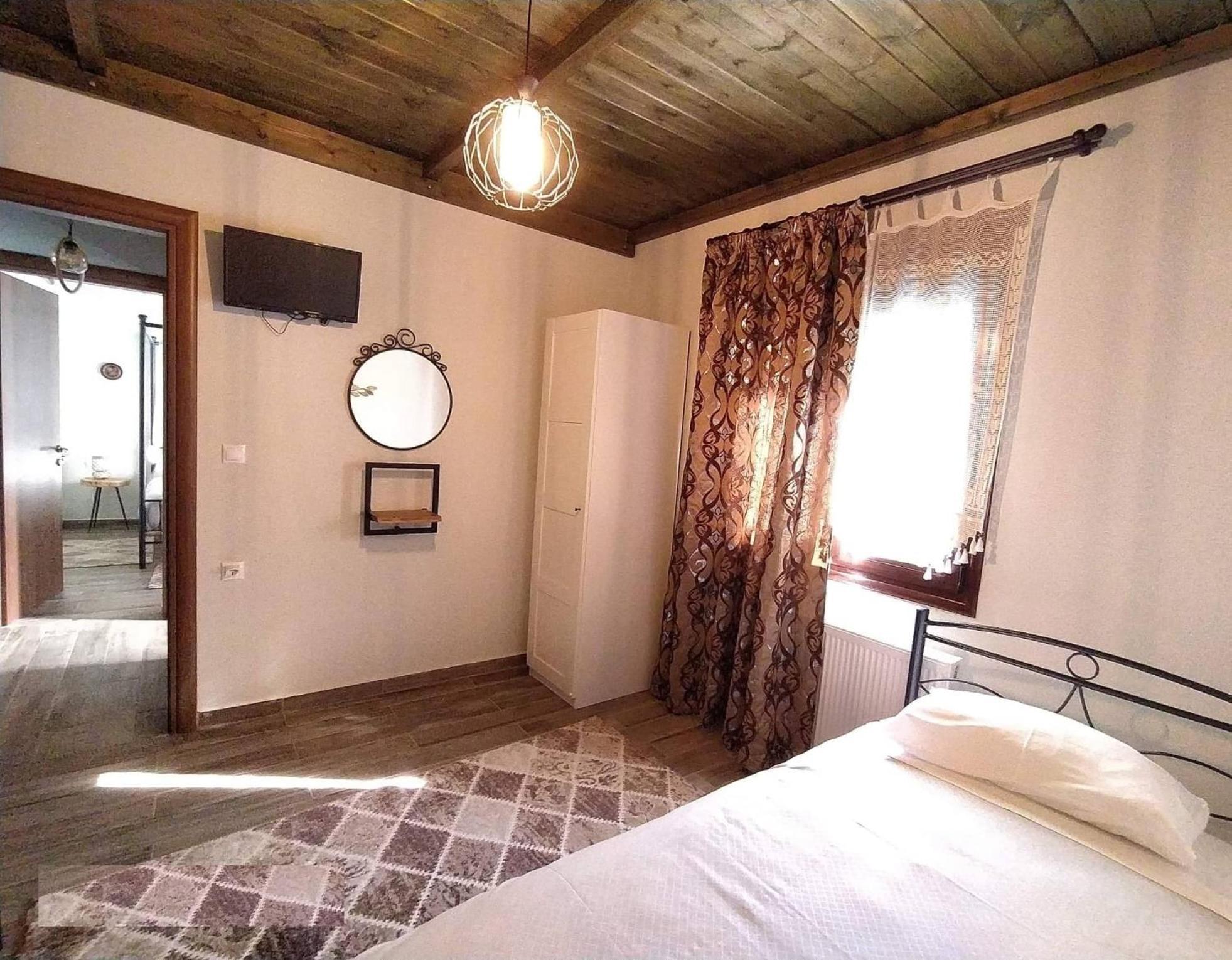 ÉmbonasRustic Houseアパートメント エクステリア 写真